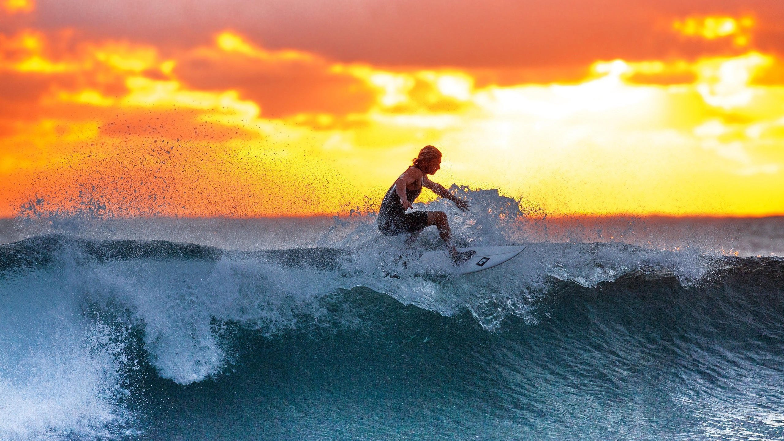 浓眉哥入围英超最佳阵容候选引争议
